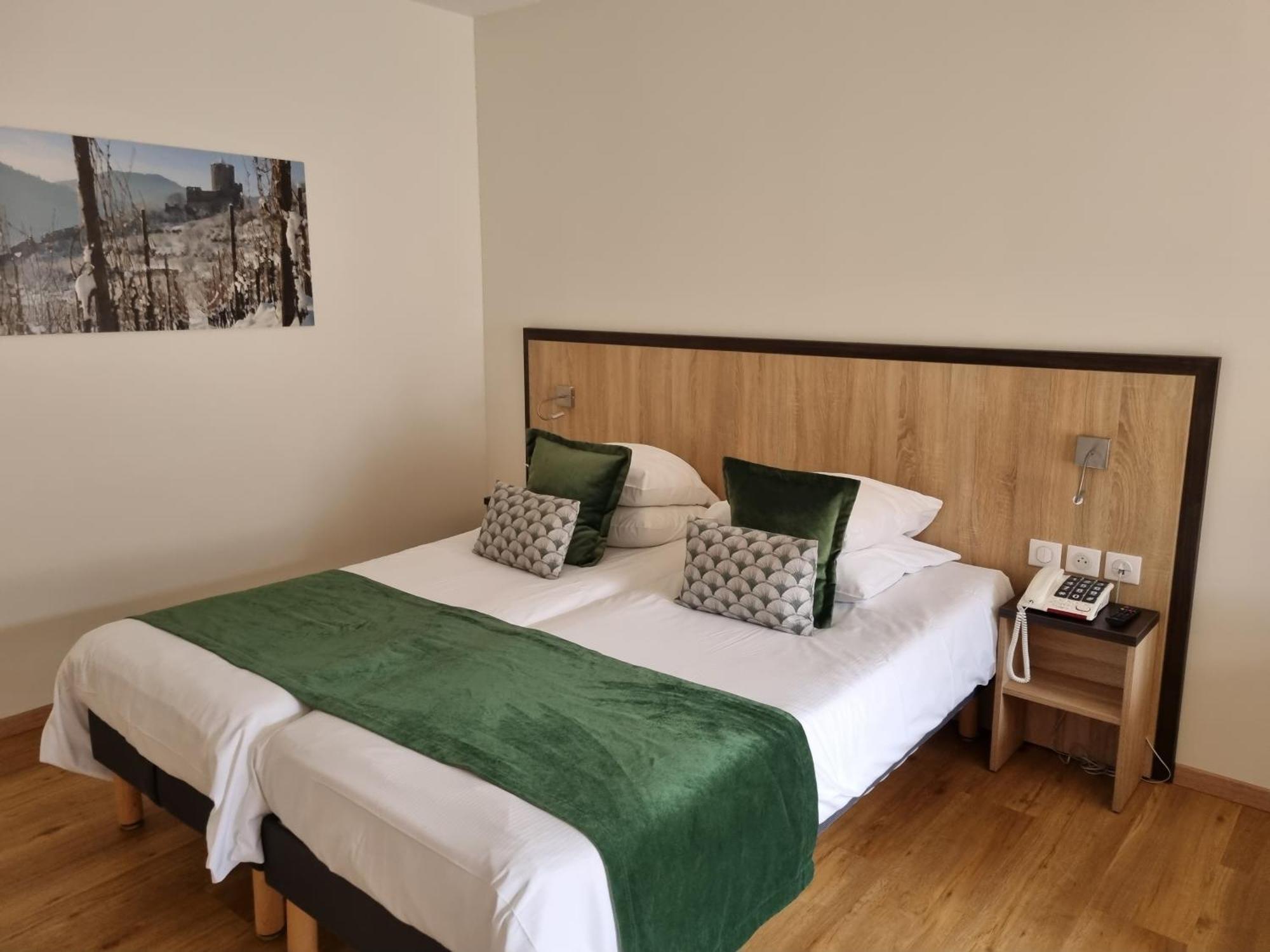 Logis Hotel Restaurant De La Poste Et Spa De Montagne Le Bonhomme Szoba fotó