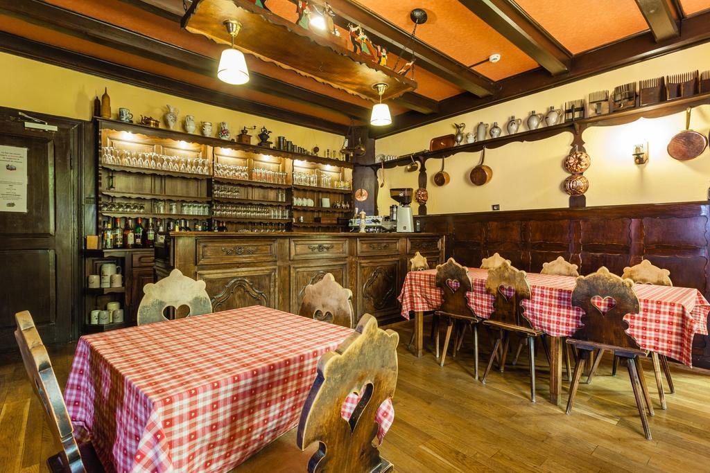 Logis Hotel Restaurant De La Poste Et Spa De Montagne Le Bonhomme Kültér fotó